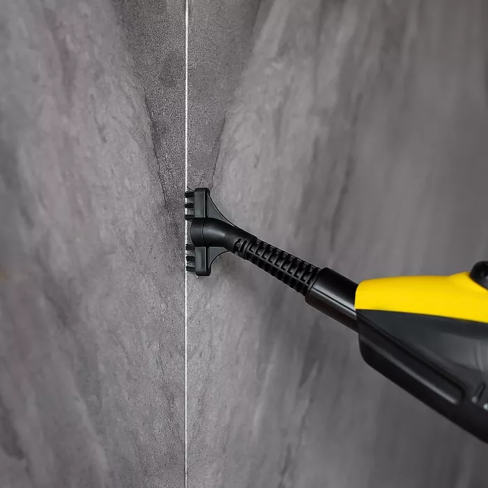 Безопасная чистка дверей пароочистителем: Режимы для разных материалов